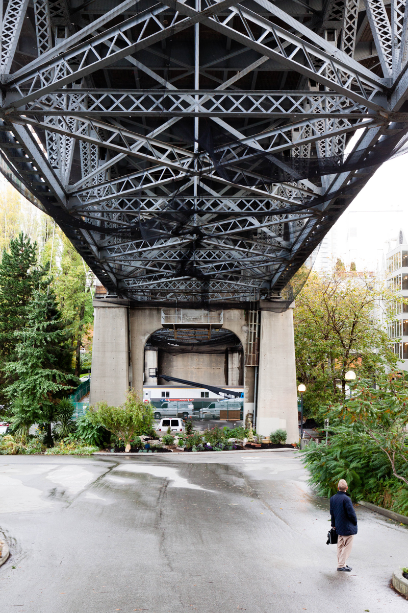 Illustration for article titled Pics from the (Bridge)side: 2016-10-16 Over Burrard Street Bridge